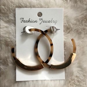 See deal! Acrylic hoop earrings!